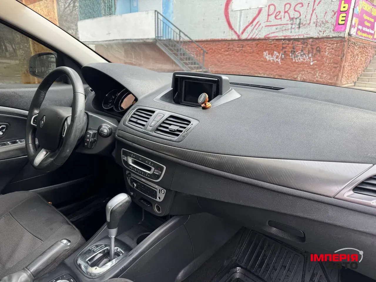 Renault Megane - фото 6