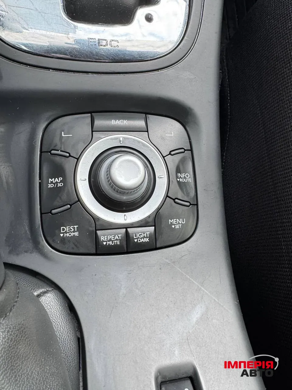 Renault Megane - фото 12