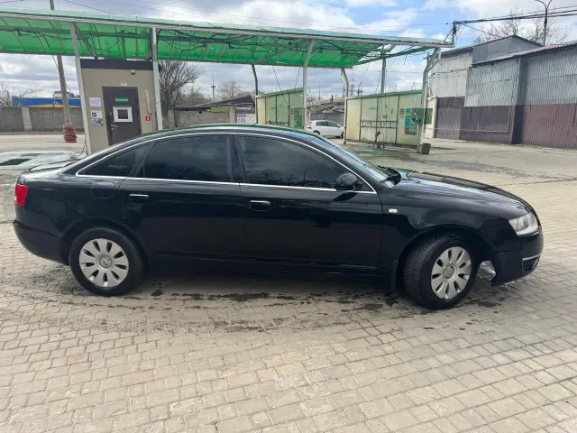 Audi A6 - фото 3