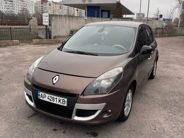 Renault Scenic - фото 2