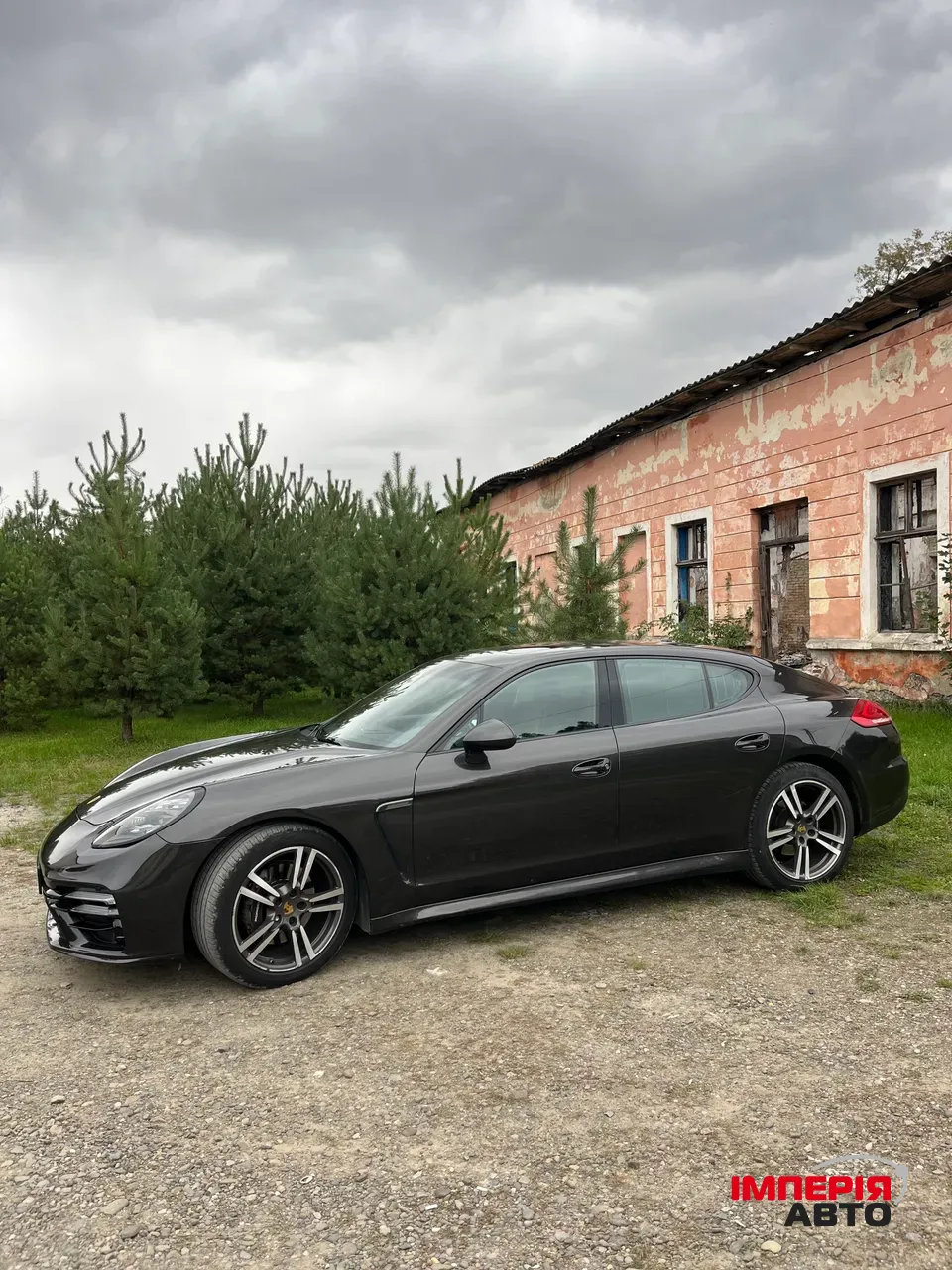 Porsche Panamera - фото 1