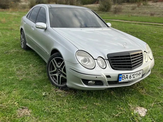 Mercedes-Benz E-Класс - фото 1