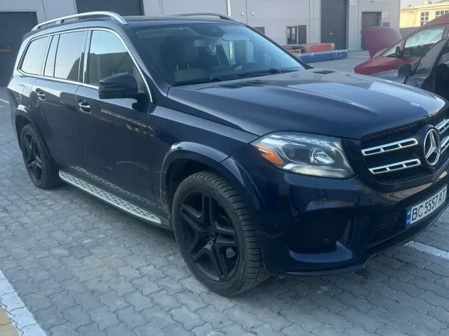 Mercedes-Benz GLS - фото 1