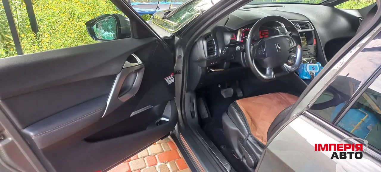Citroen DS5 - фото 12