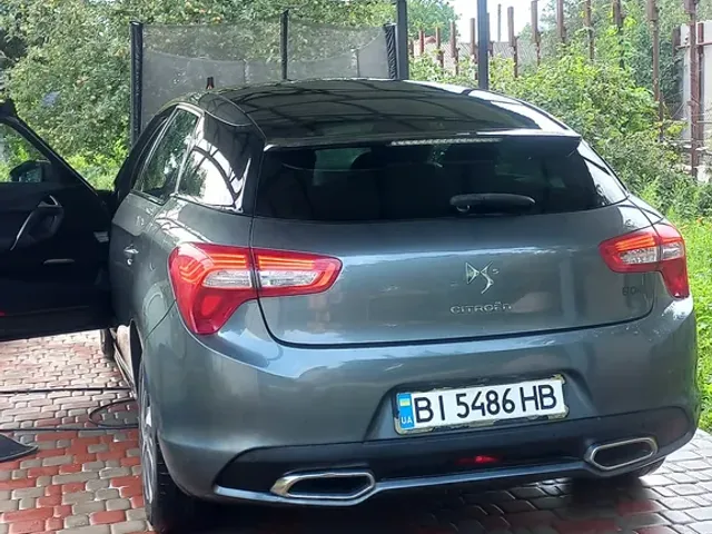 Citroen DS5 - фото 5