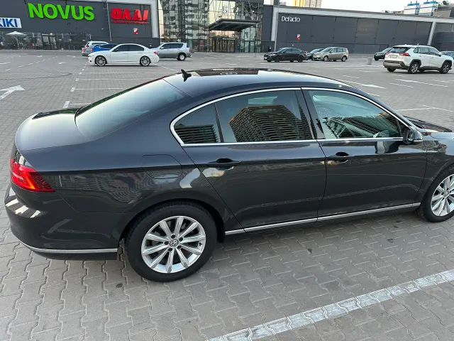 Volkswagen Passat - фото 5