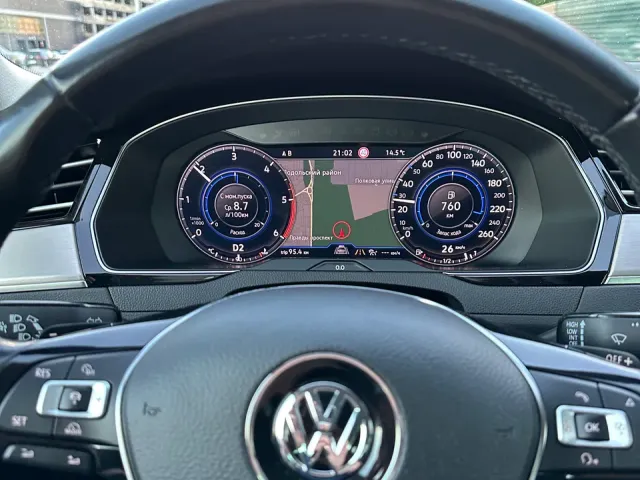 Volkswagen Passat - фото 2
