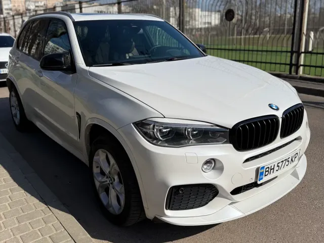 BMW X5 - фото 3