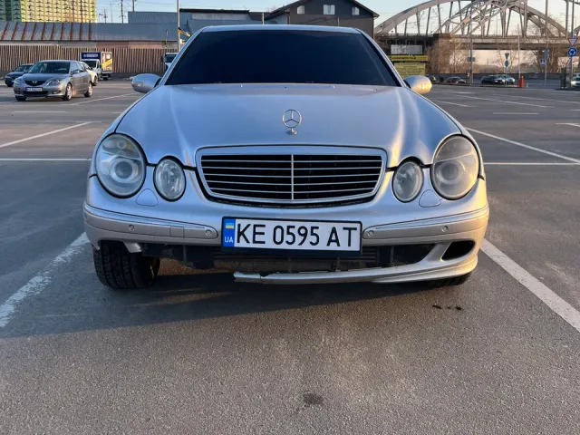 Mercedes-Benz E-Класс - фото 2