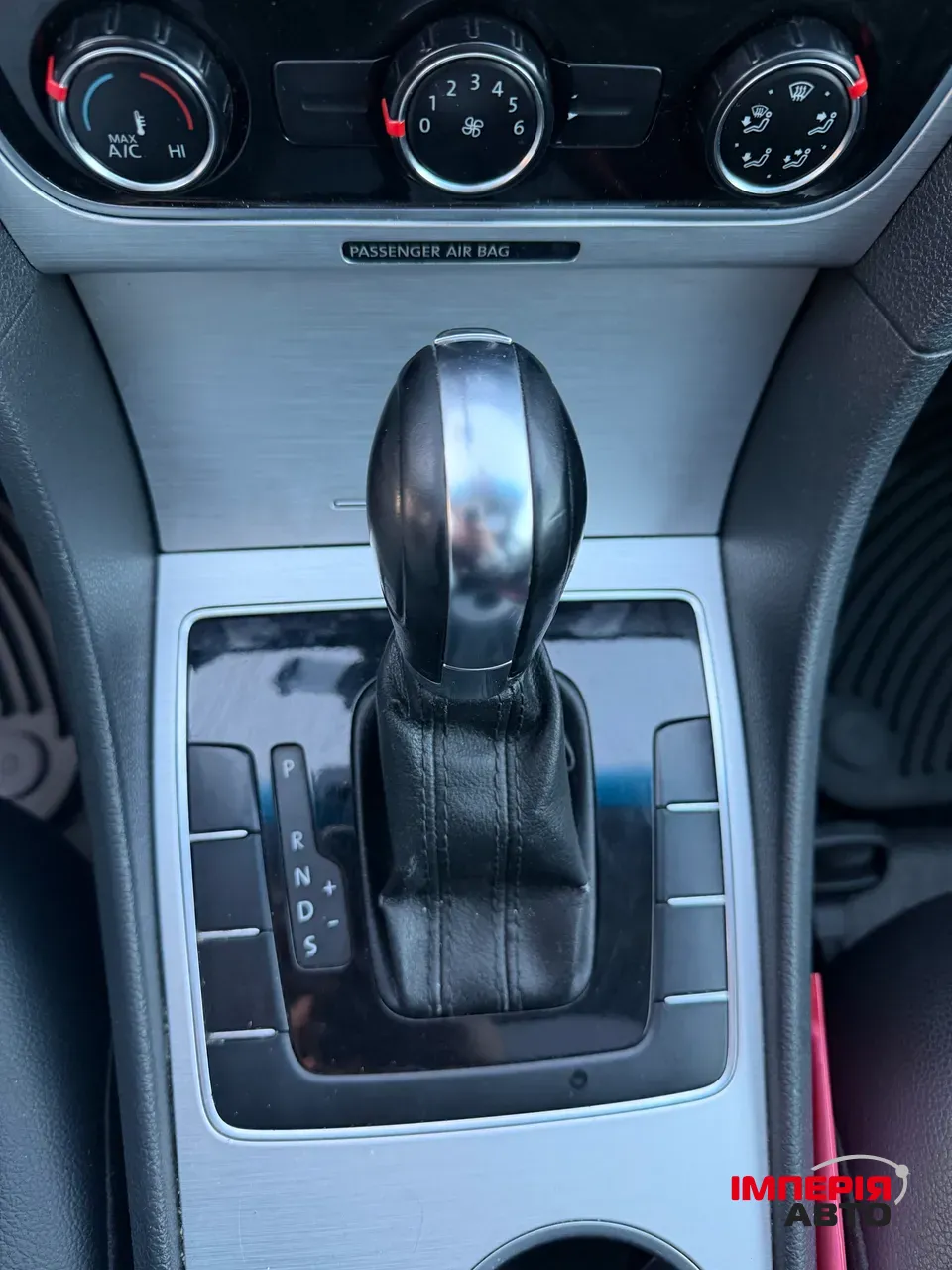 Volkswagen Passat USA/NMS - фото 18