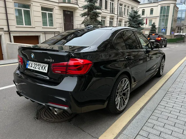 BMW 3 серії - фото 5