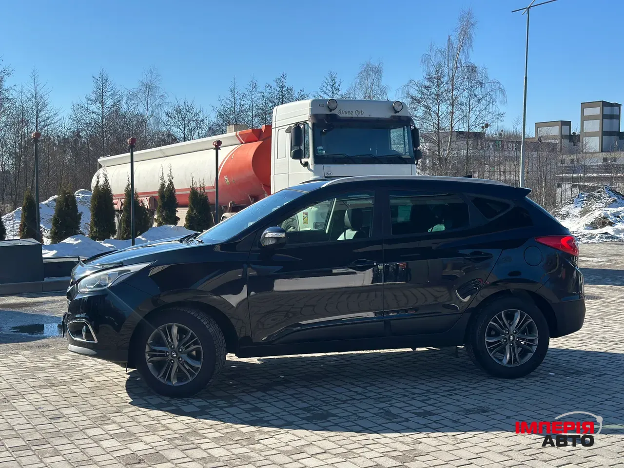 Hyundai ix35 - фото 3