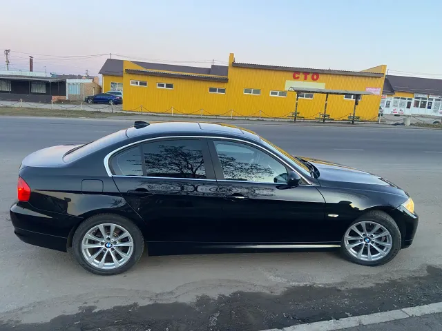 BMW 3 серії - фото 3