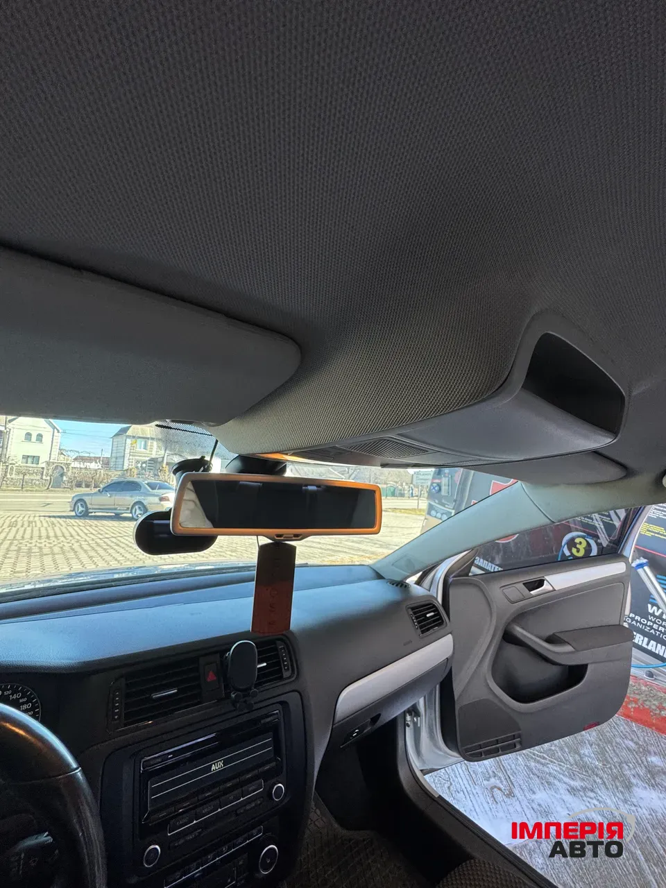 Volkswagen Jetta - фото 14