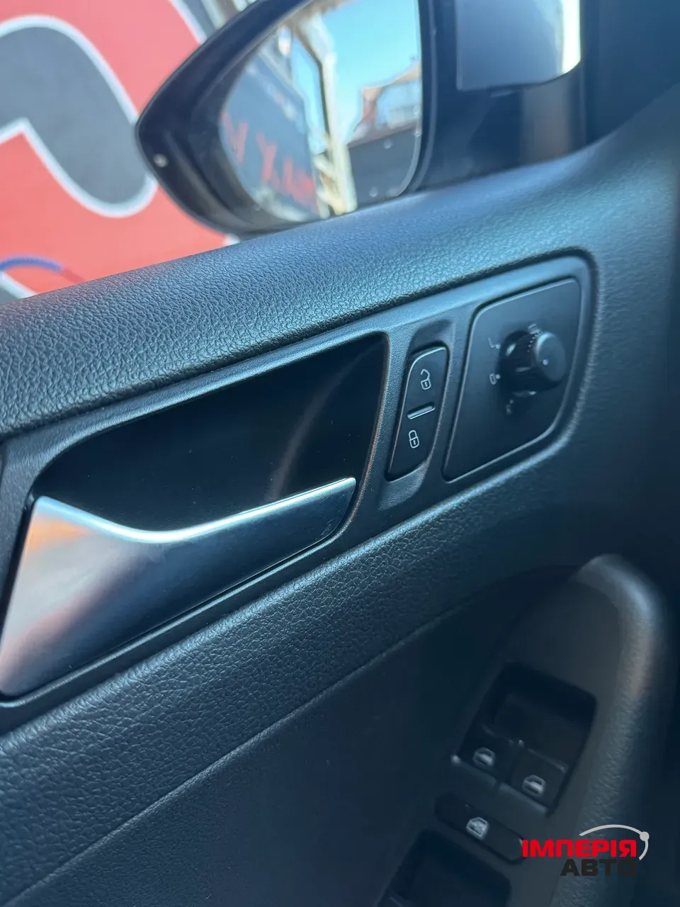 Volkswagen Jetta - фото 17