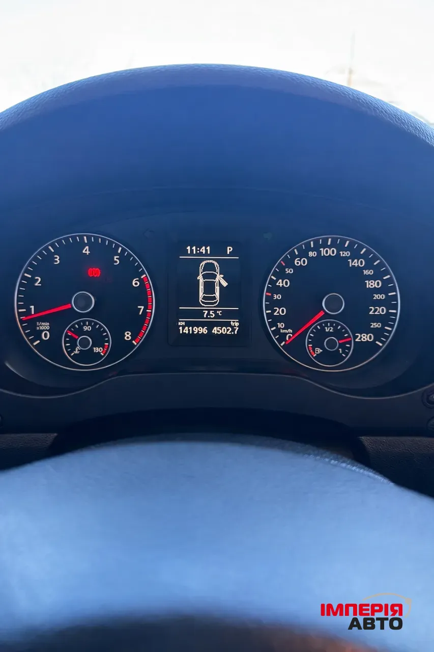 Volkswagen Jetta - фото 25