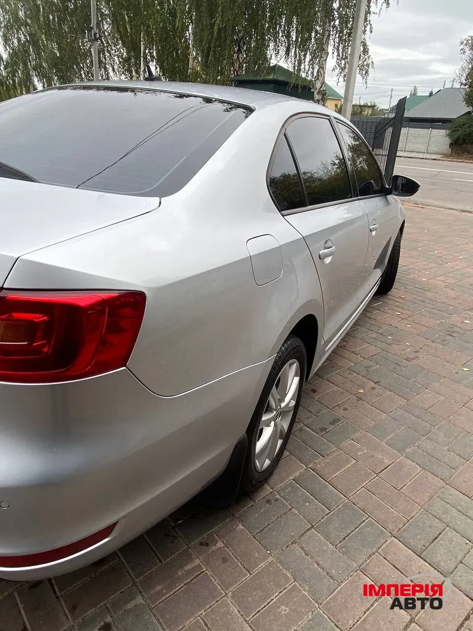 Volkswagen Jetta - фото 3