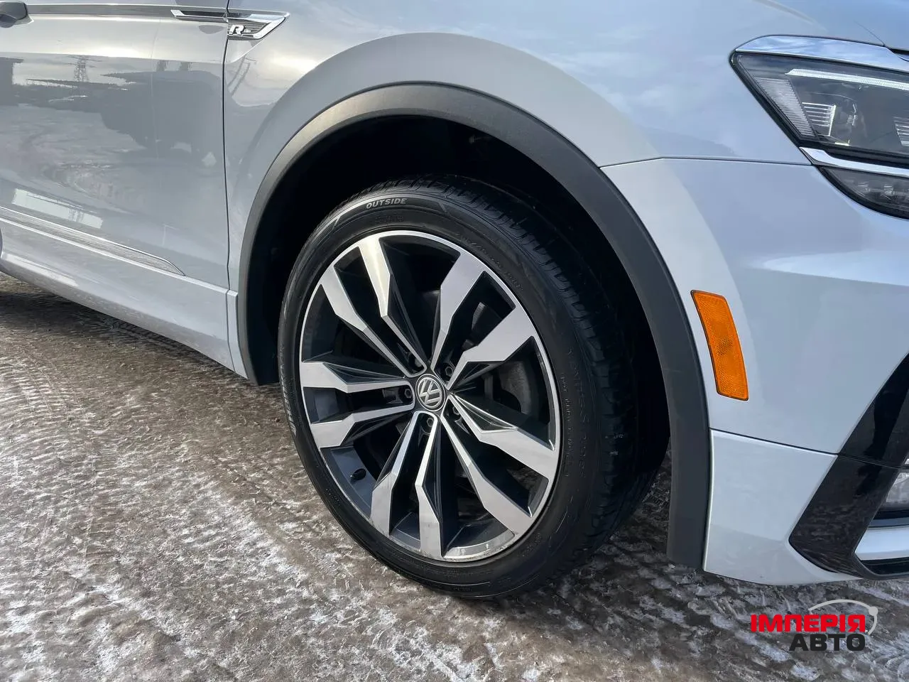 Volkswagen Tiguan - фото 25