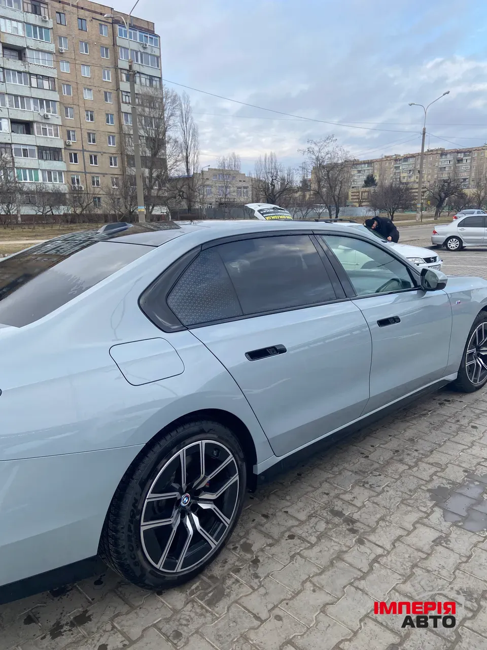 BMW 7 серії - фото 8