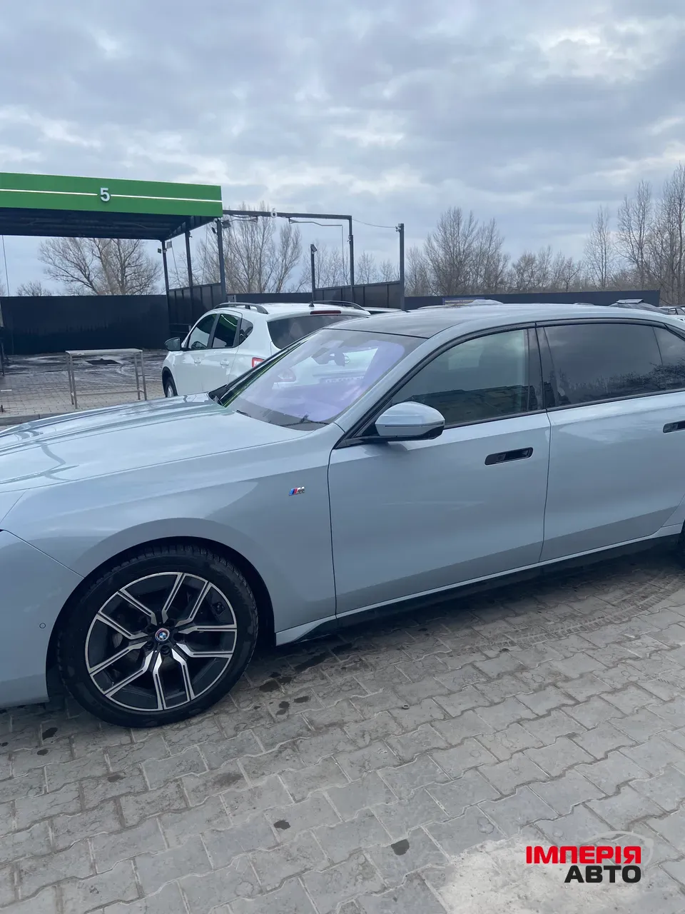 BMW 7 серії - фото 4