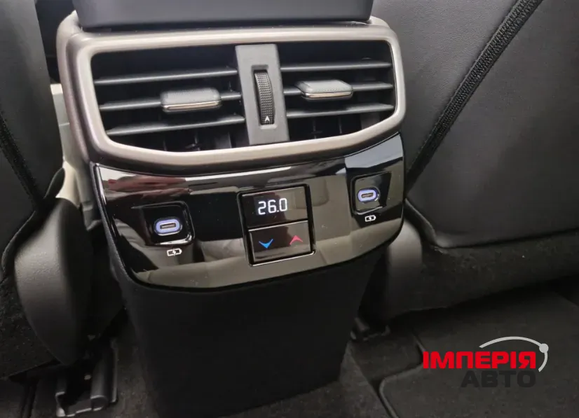 Lexus RX - фото 9