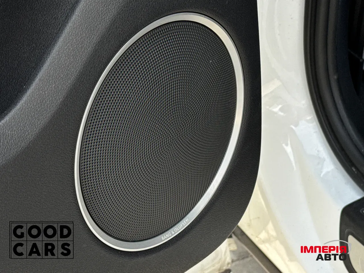 Audi Q5 - фото 25