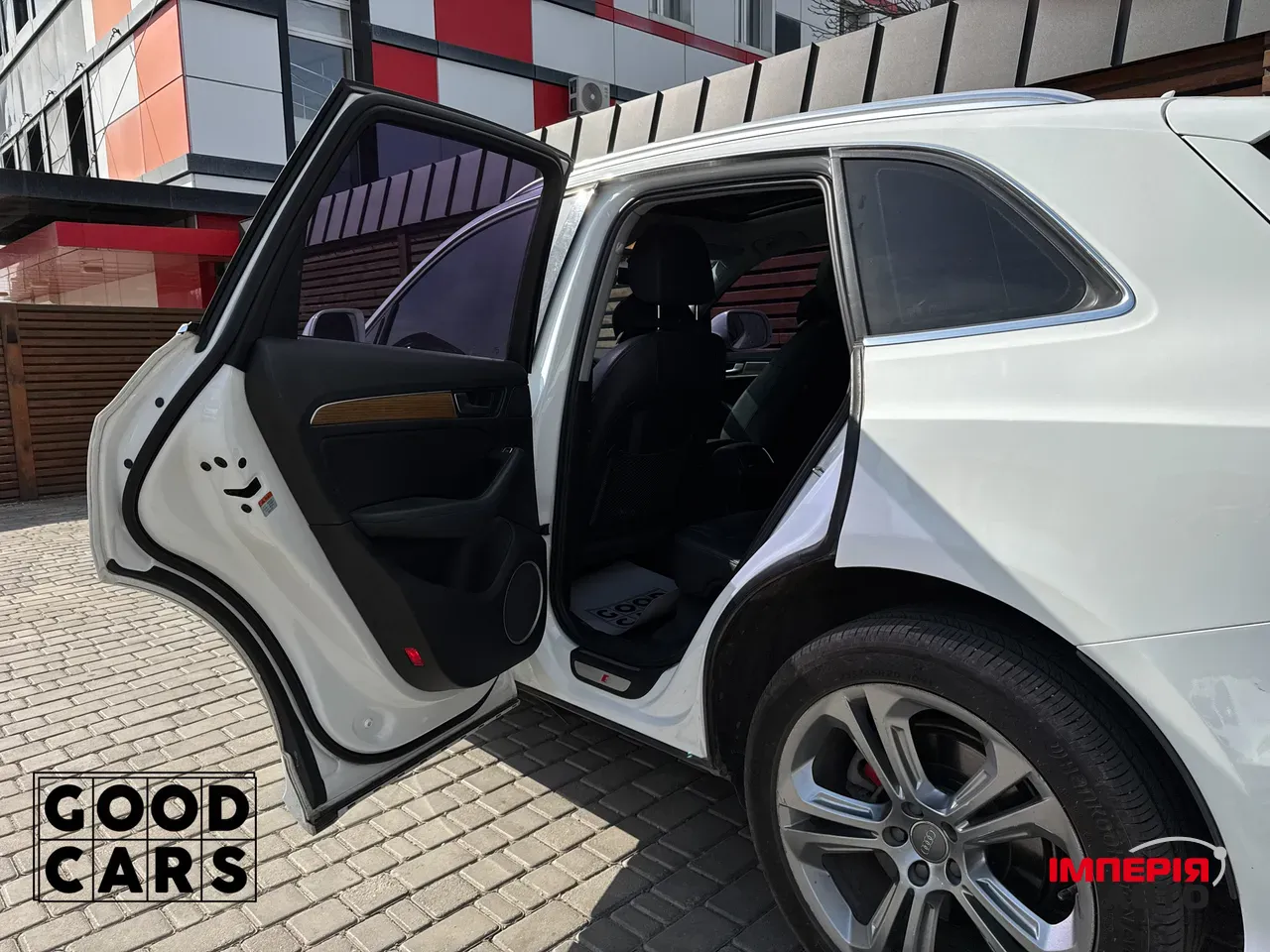 Audi Q5 - фото 26