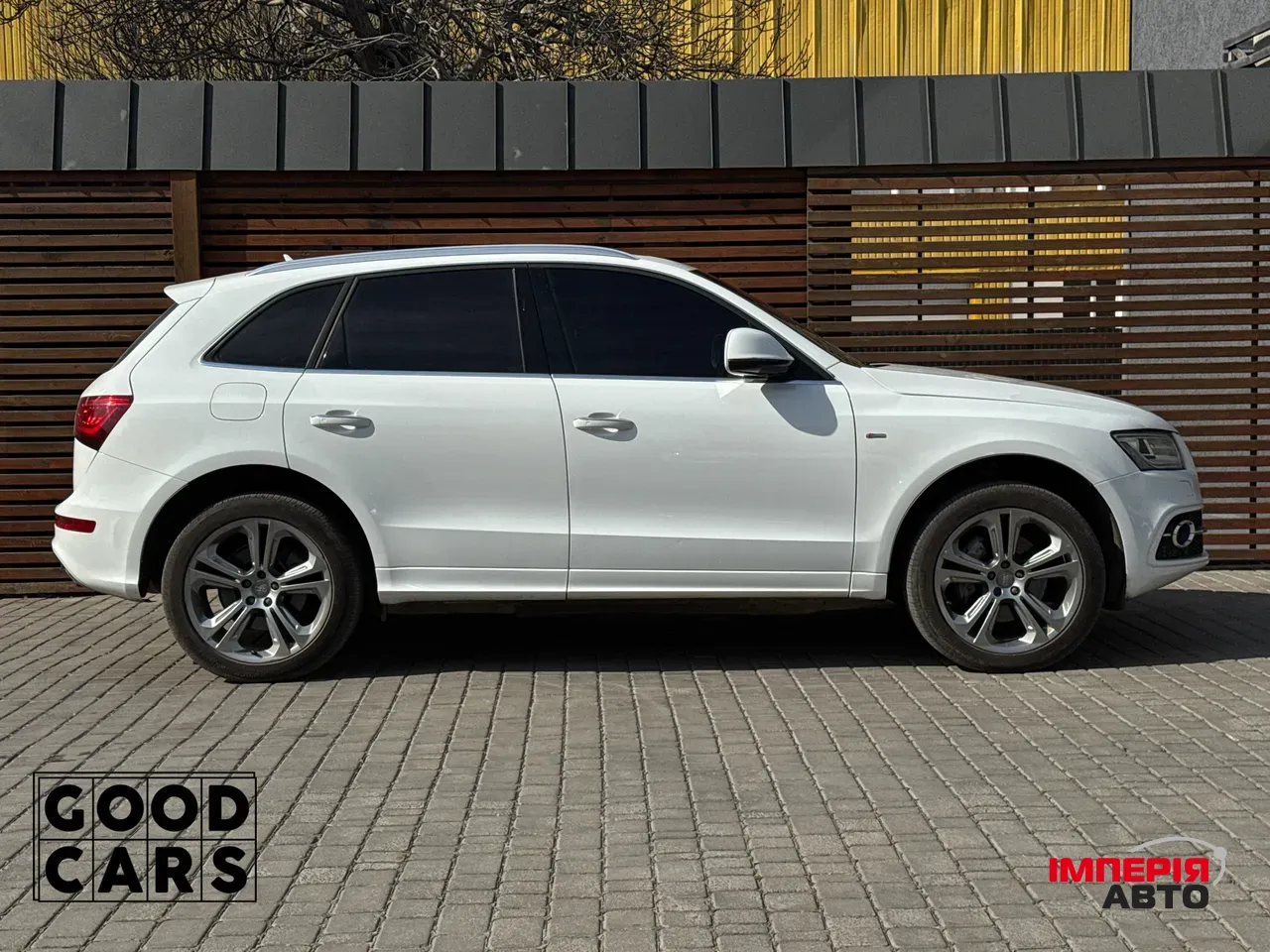 Audi Q5 - фото 8