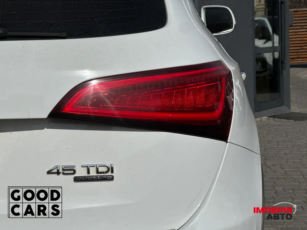 Audi Q5 - фото 11