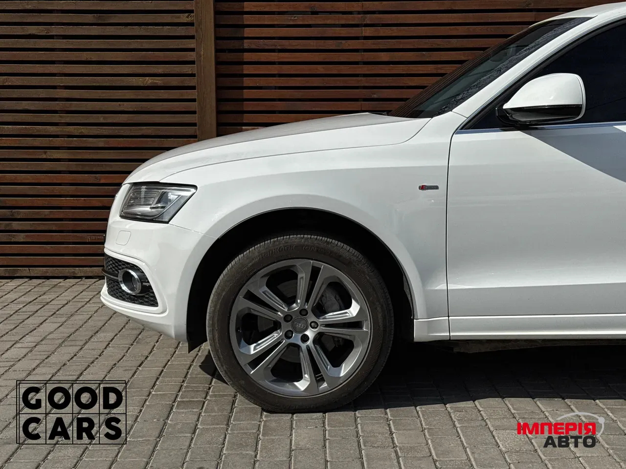 Audi Q5 - фото 12