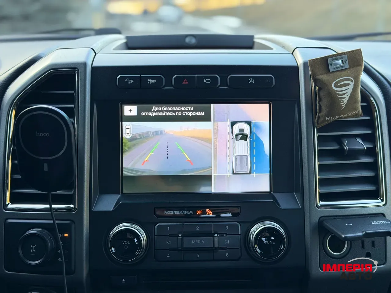 Ford F-150 Raptor - фото 13