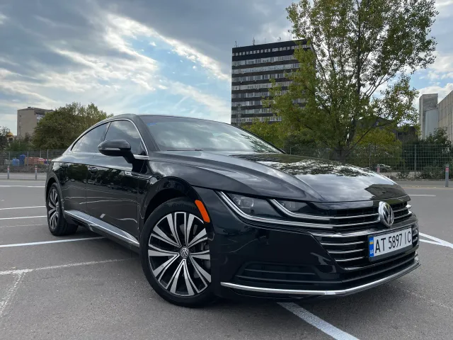 Volkswagen Arteon - фото 1