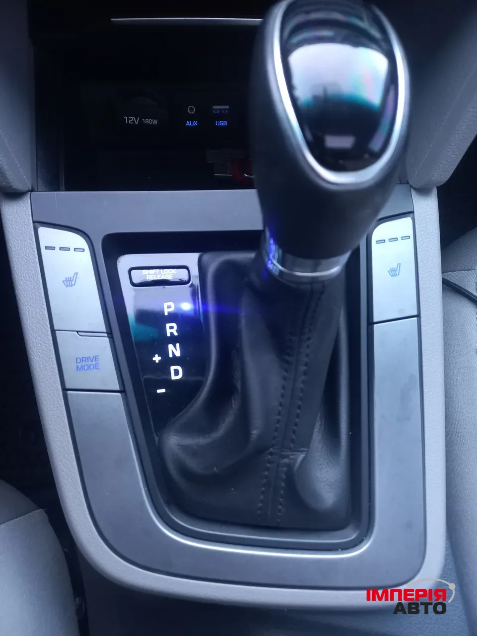 Hyundai Elantra - фото 15