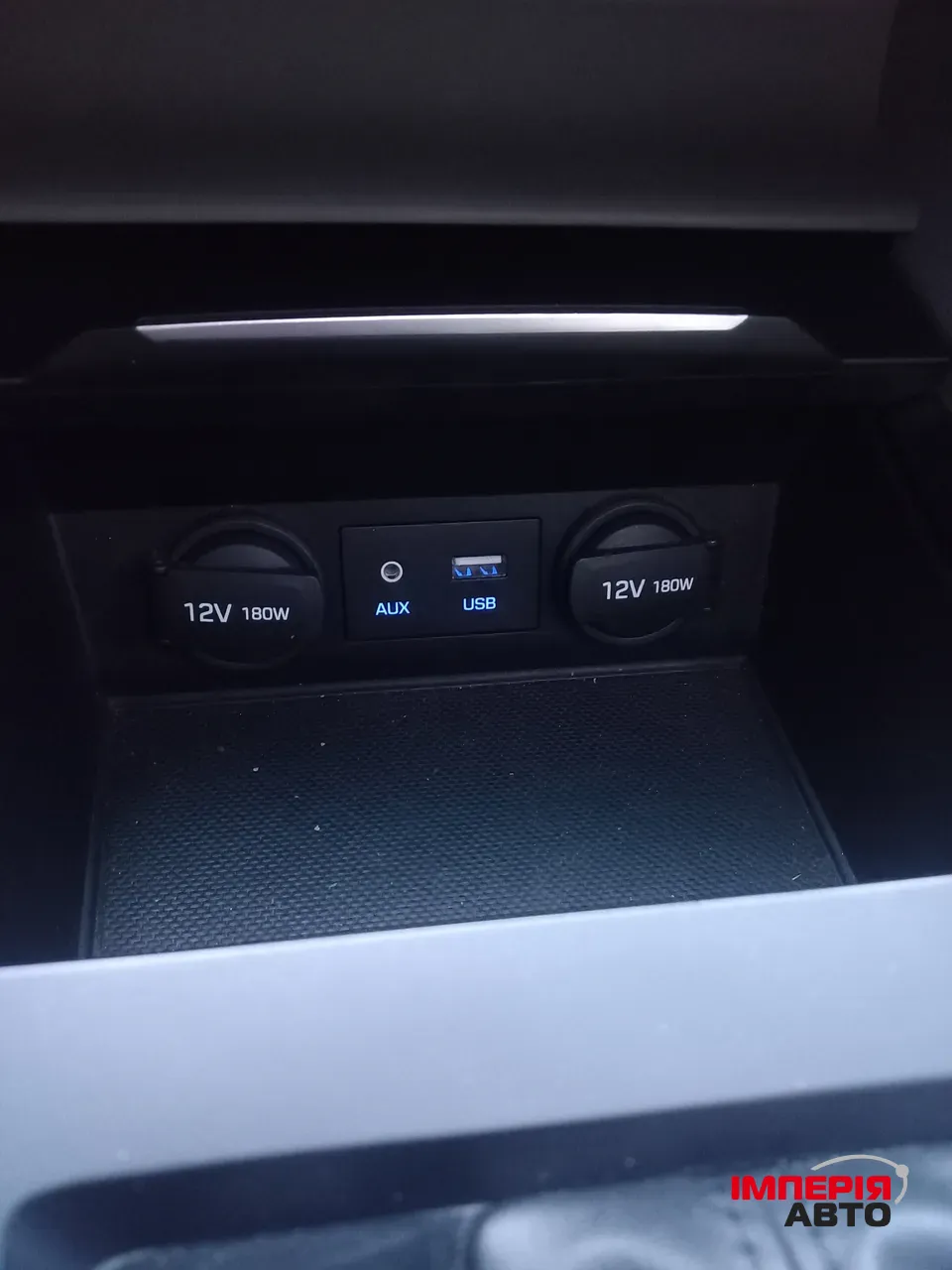 Hyundai Elantra - фото 11