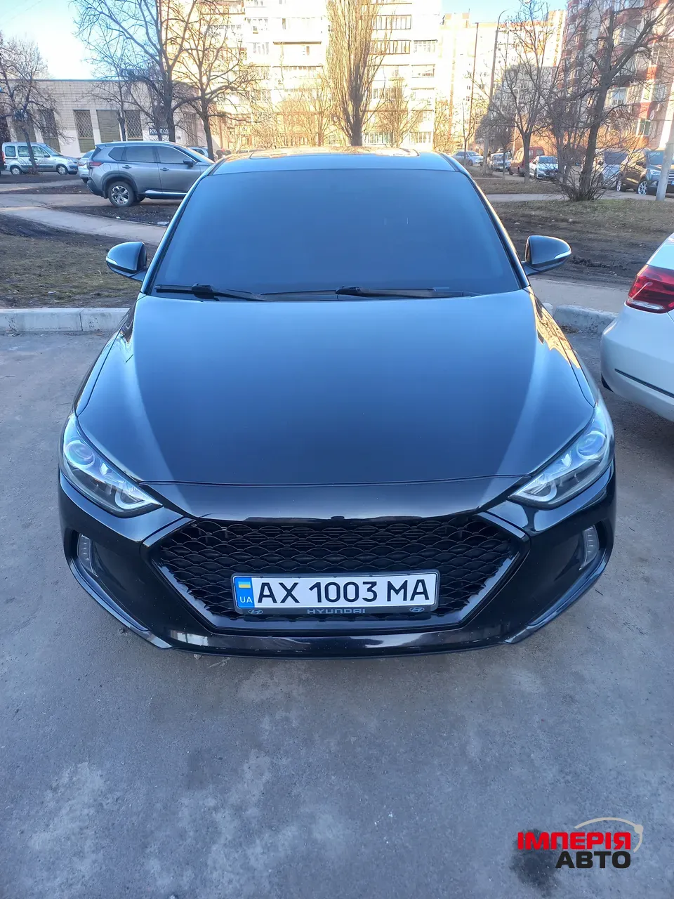 Hyundai Elantra - фото 2