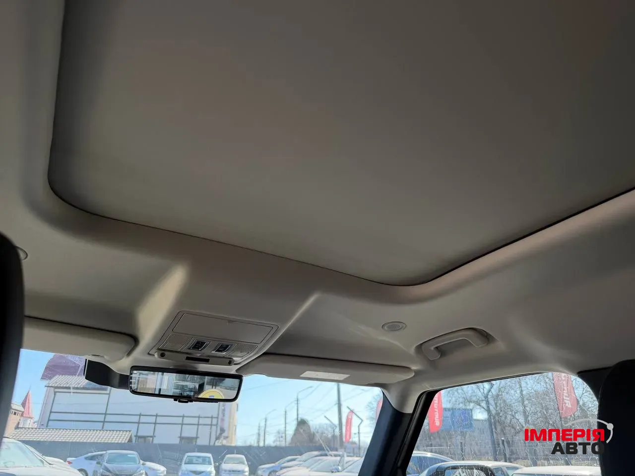 Land Rover Defender - фото 12