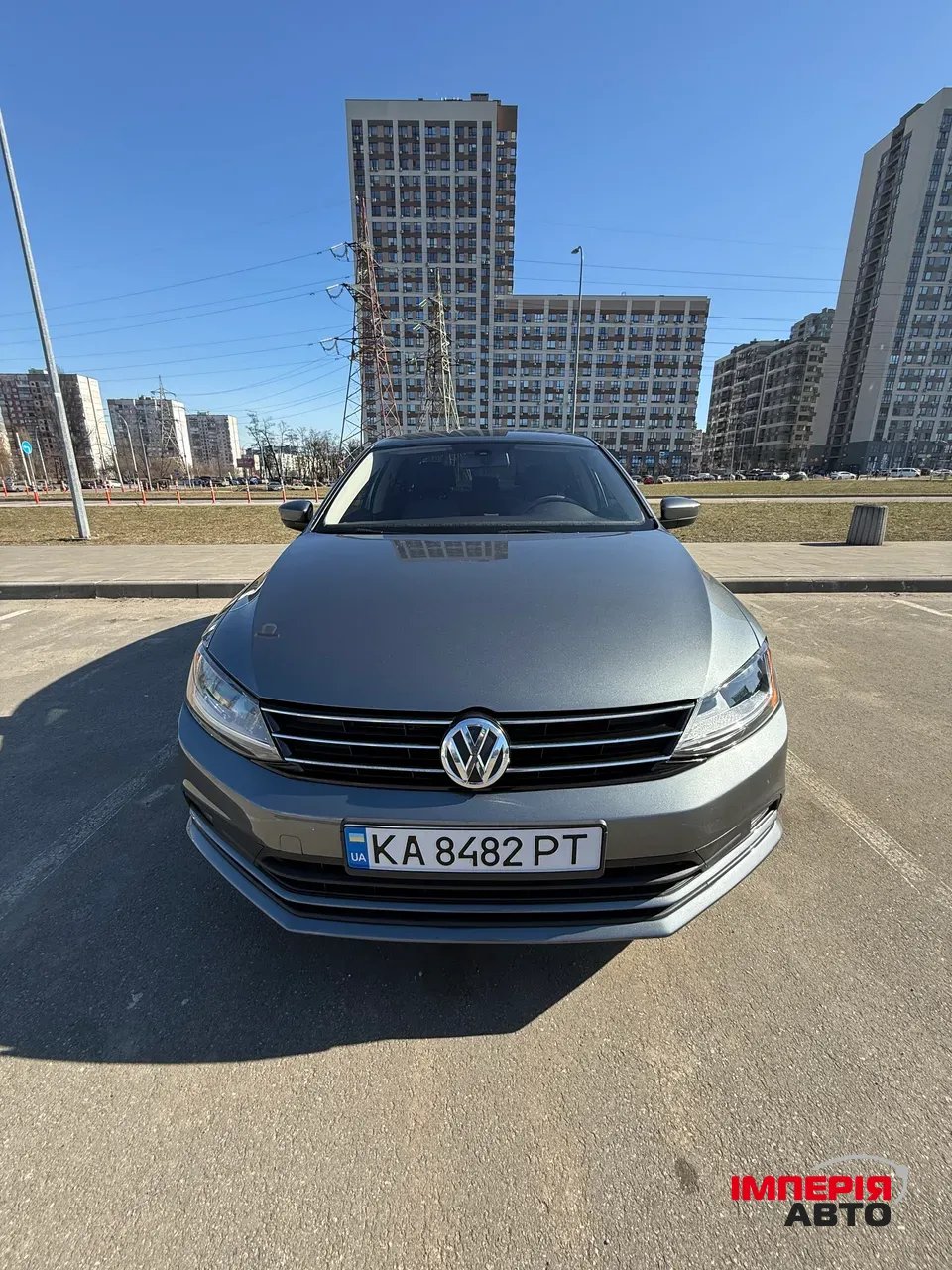 Volkswagen Jetta - фото 1