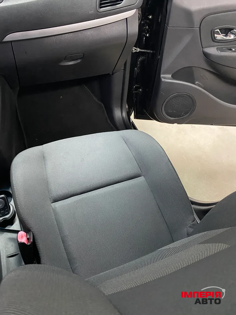 Renault Scenic - фото 20