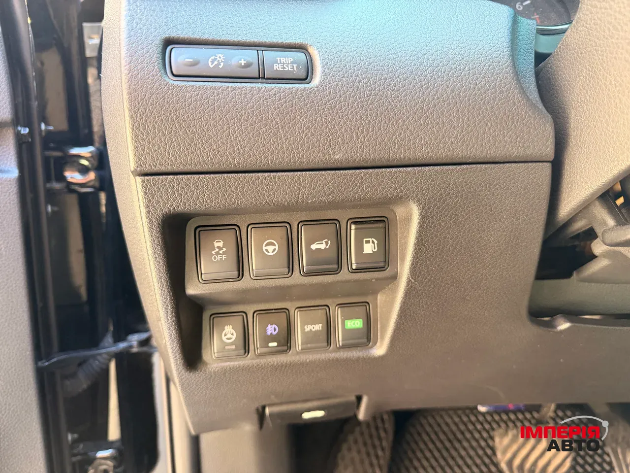 Nissan Rogue - фото 15