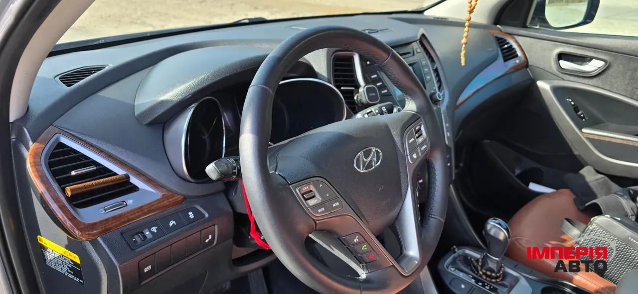 Hyundai Santa Fe - фото 2