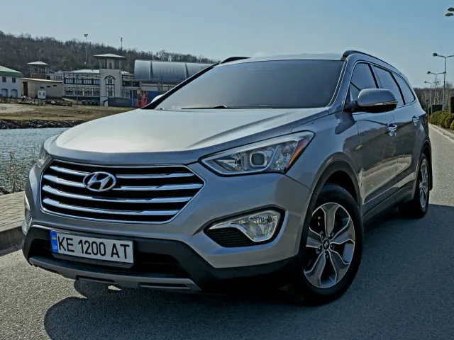 Hyundai Santa Fe - фото 1