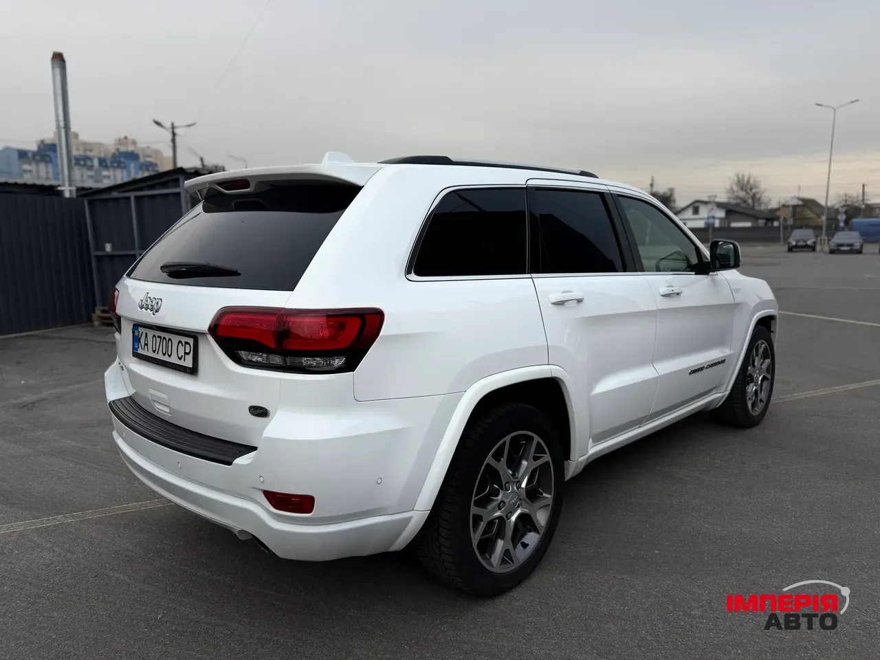Jeep Grand Cherokee - фото 4