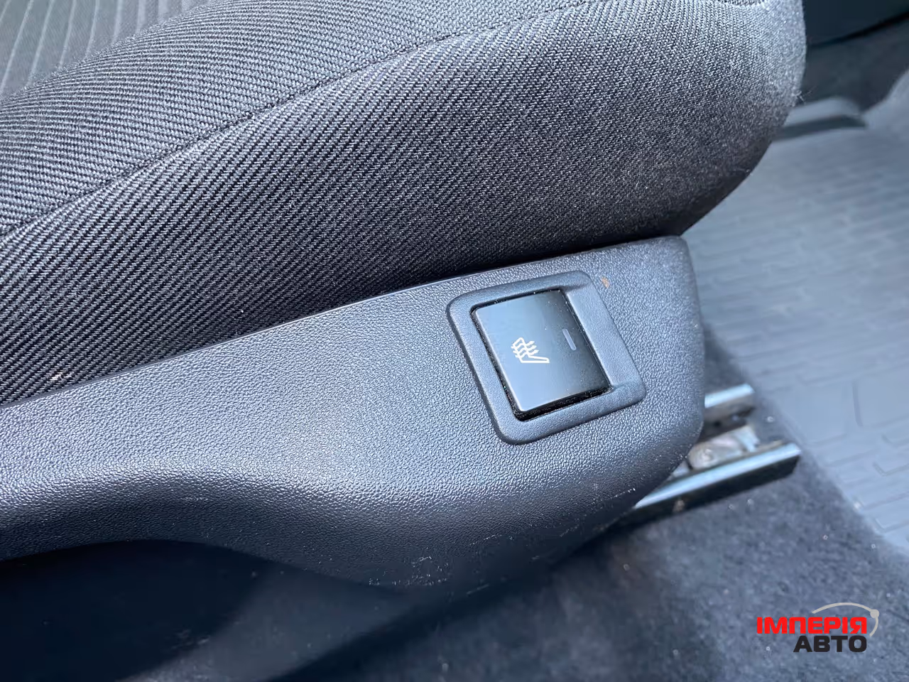 Peugeot 301 - фото 38