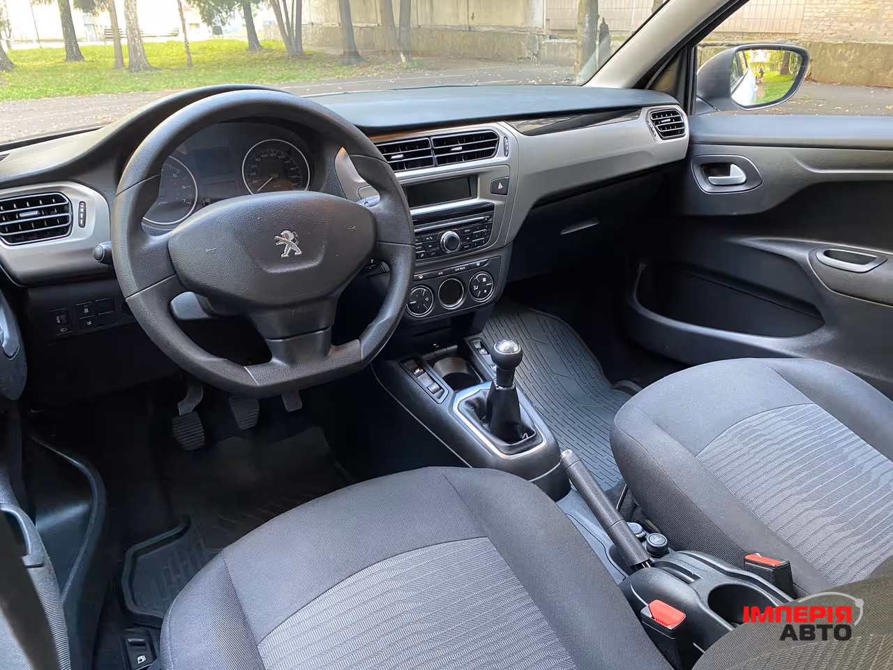 Peugeot 301 - фото 26