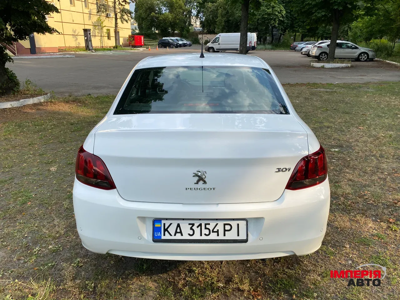 Peugeot 301 - фото 12