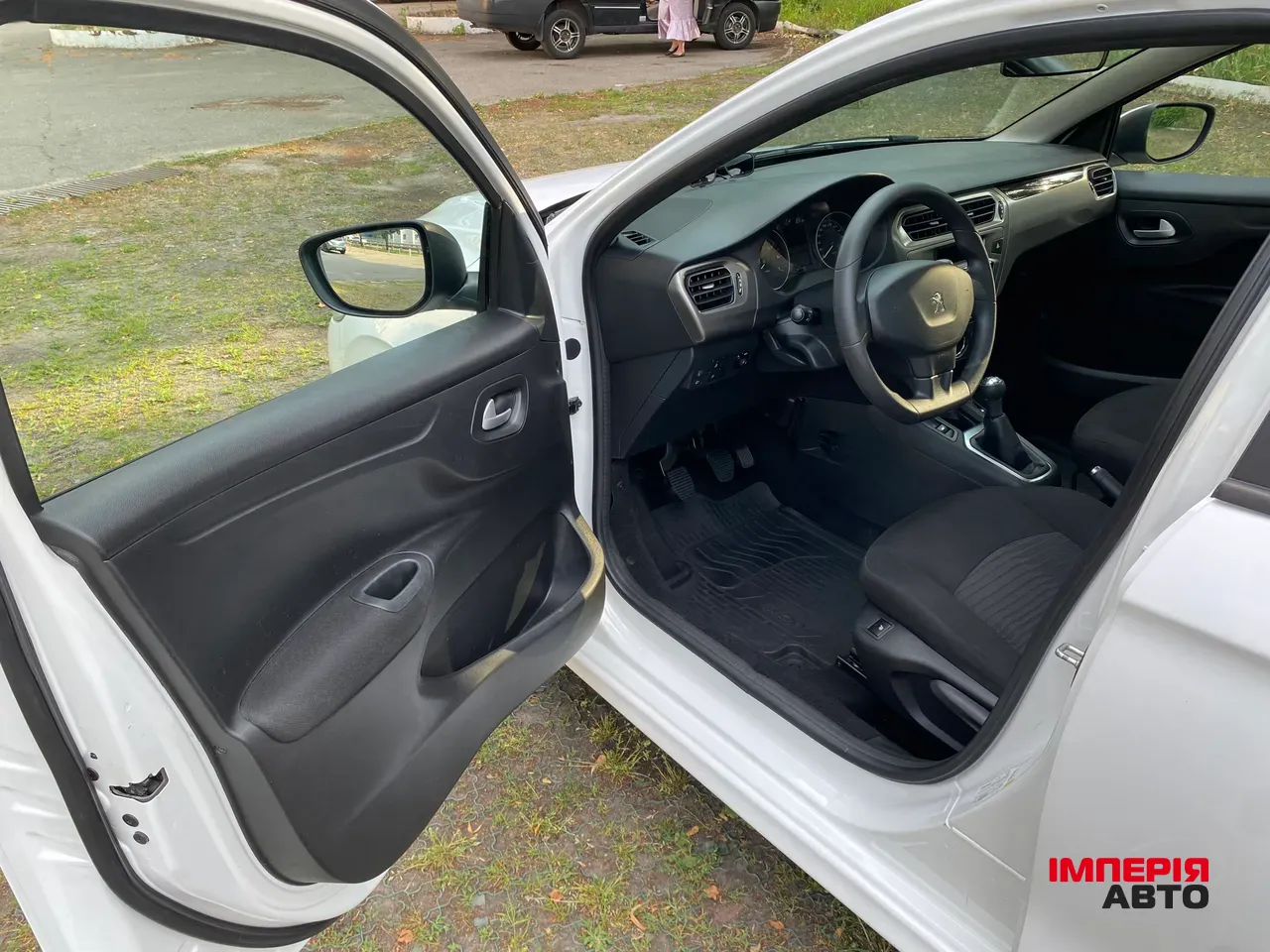 Peugeot 301 - фото 18