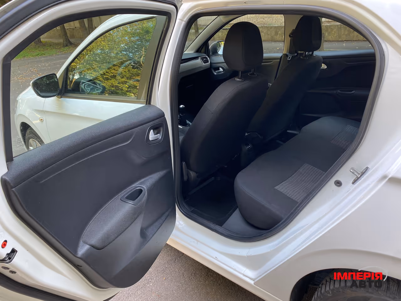 Peugeot 301 - фото 28