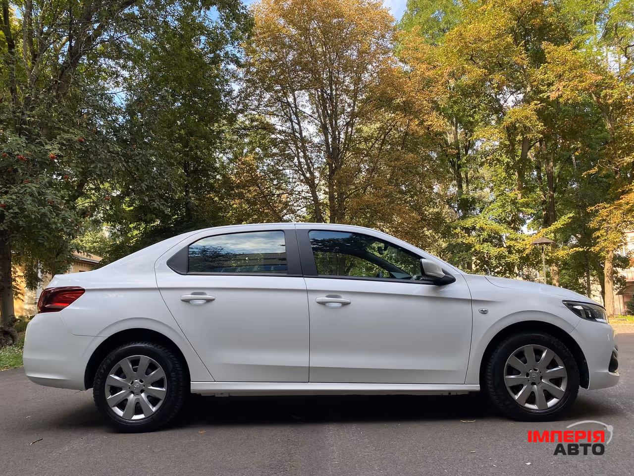 Peugeot 301 - фото 8