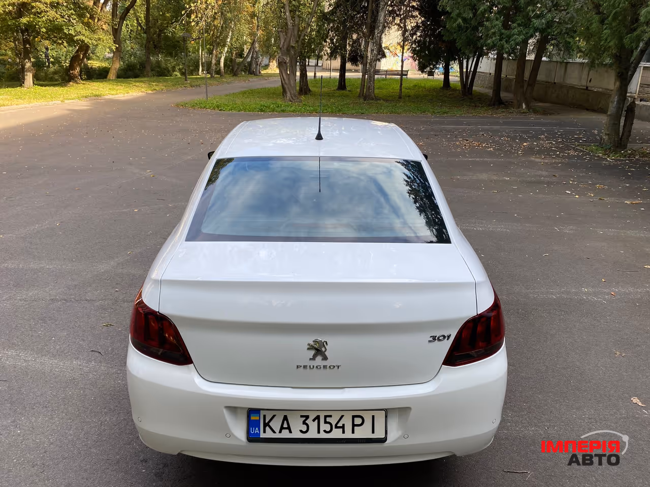 Peugeot 301 - фото 10