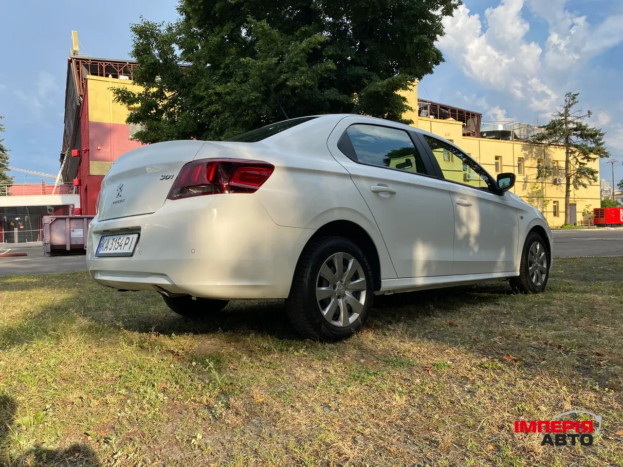 Peugeot 301 - фото 11